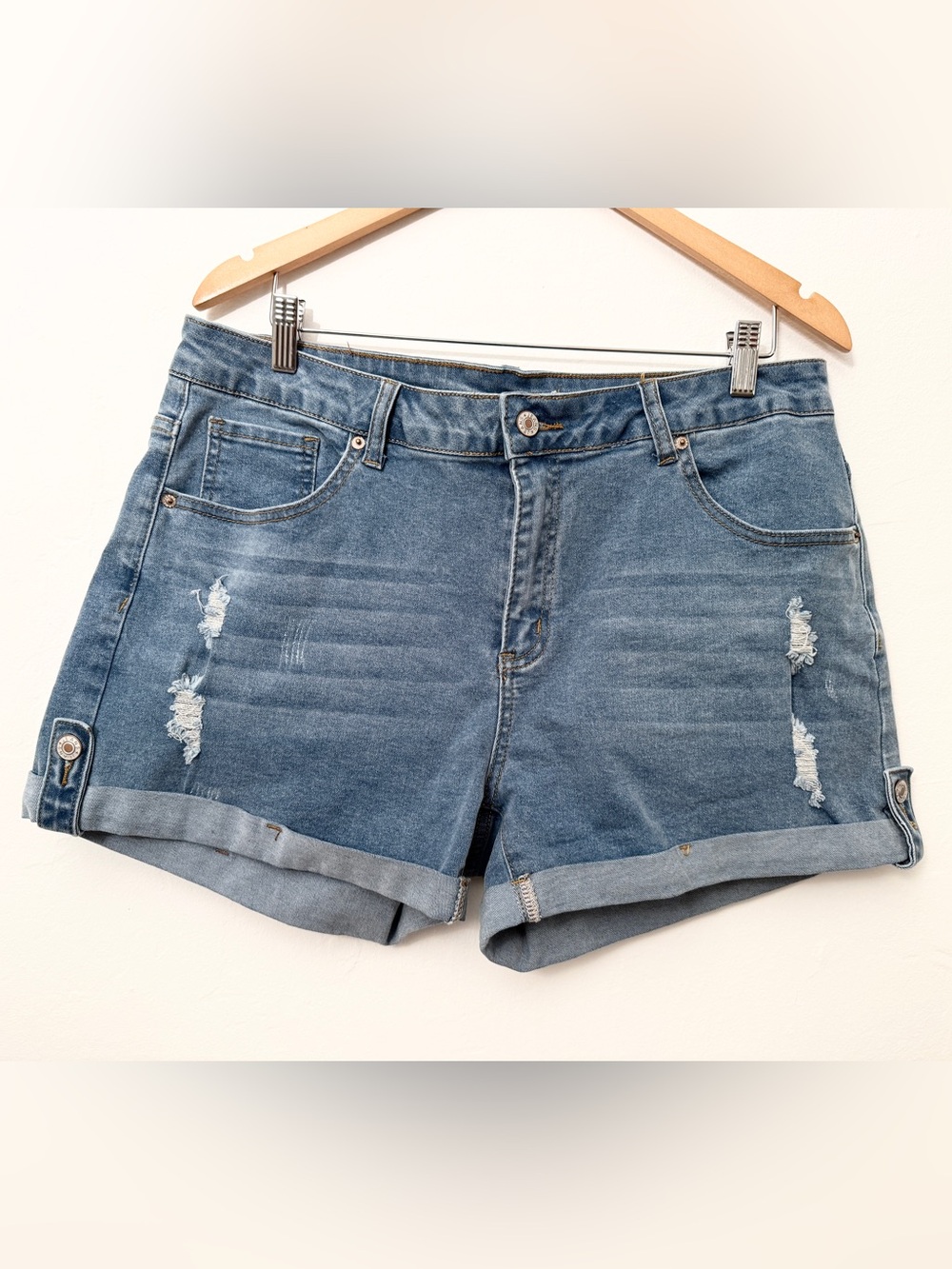Classic Rolled Hem Distressed Denim Shorts - Blue